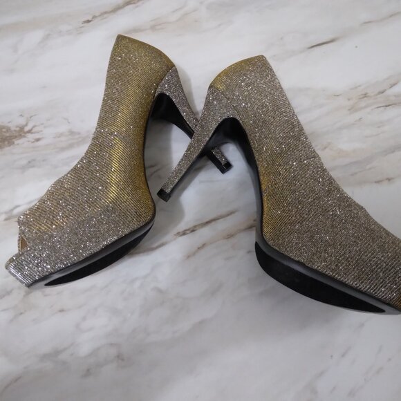 Nine West | Gold Silver Metallic Sparkle Peep Toe Heels | Size 7M - Picture 8 of 14